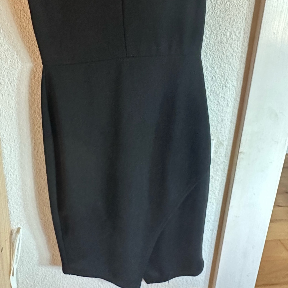 Black dress size medium